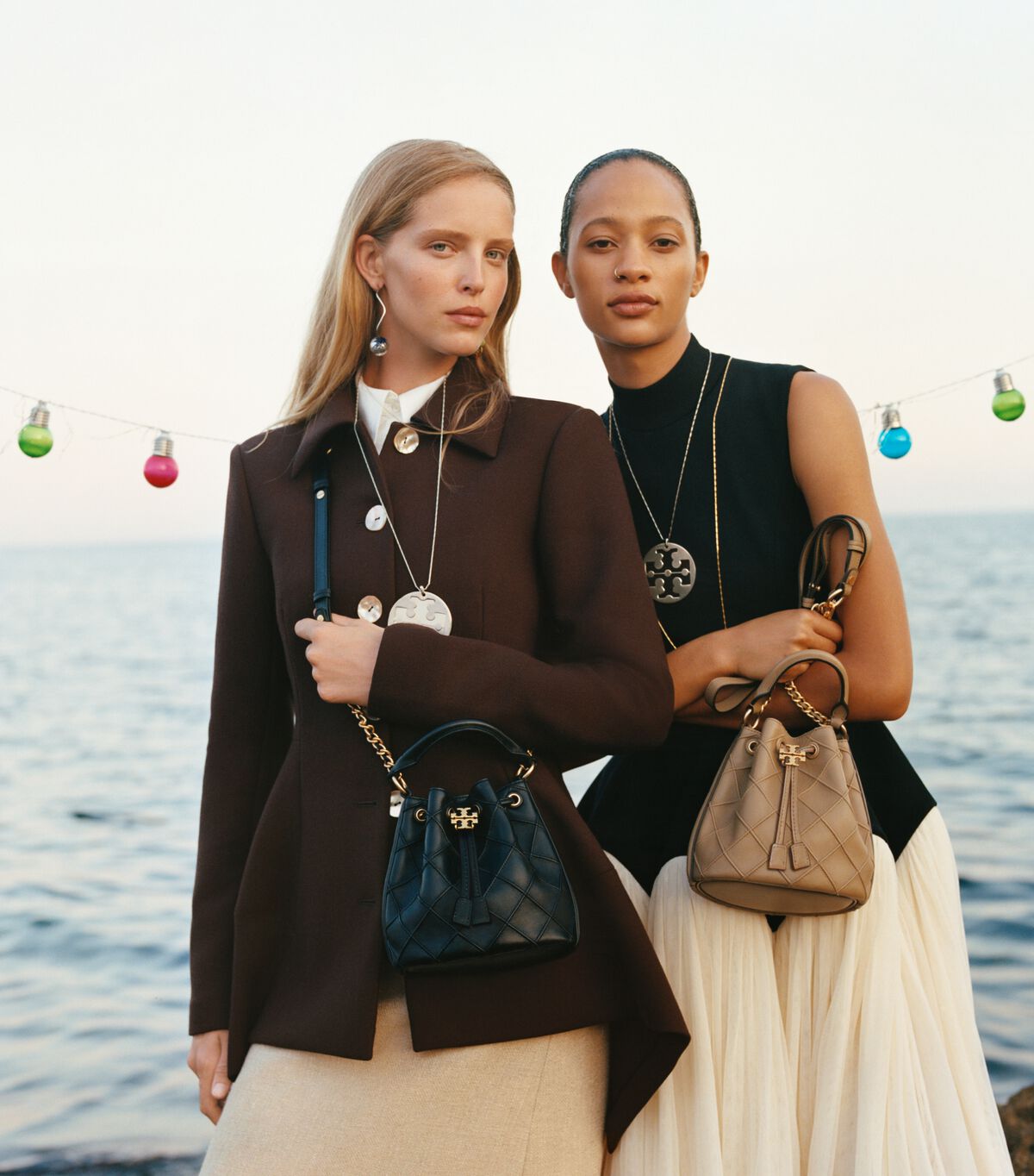 Tory Burch - SMALL FLEMING SOFT BUCKET BAG